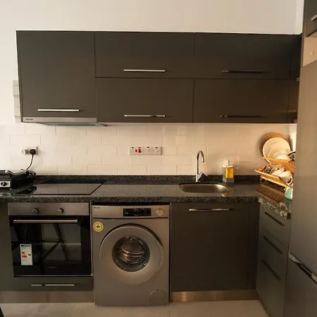 Apartament Modern With Resort-style Living *